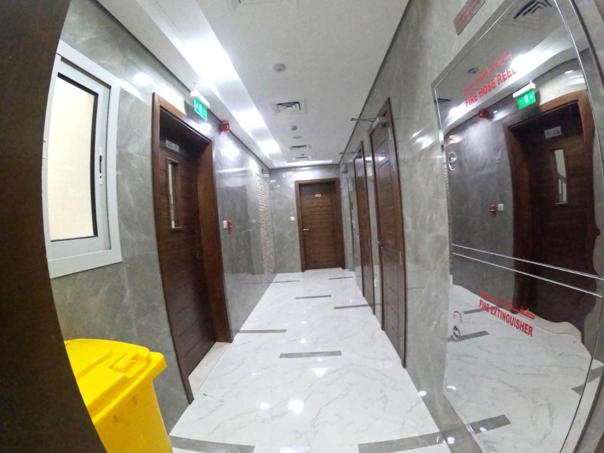 Karama Star Residence ドバイ エクステリア 写真